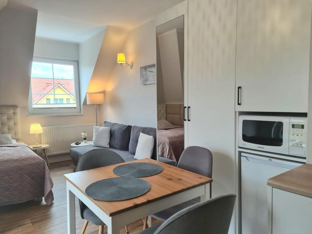 Apartamenty "La Villa" Z Klimatyzacja, Ogrodem, Parkingiem, Blisko Centrum Kudowa-Zdrój Exteriör bild