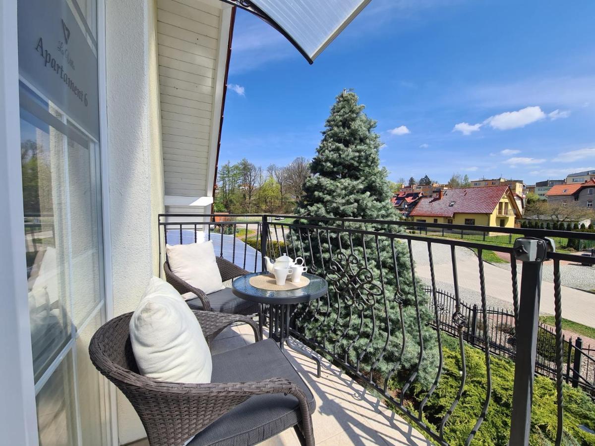 Apartamenty "La Villa" Z Klimatyzacja, Ogrodem, Parkingiem, Blisko Centrum Kudowa-Zdrój Exteriör bild